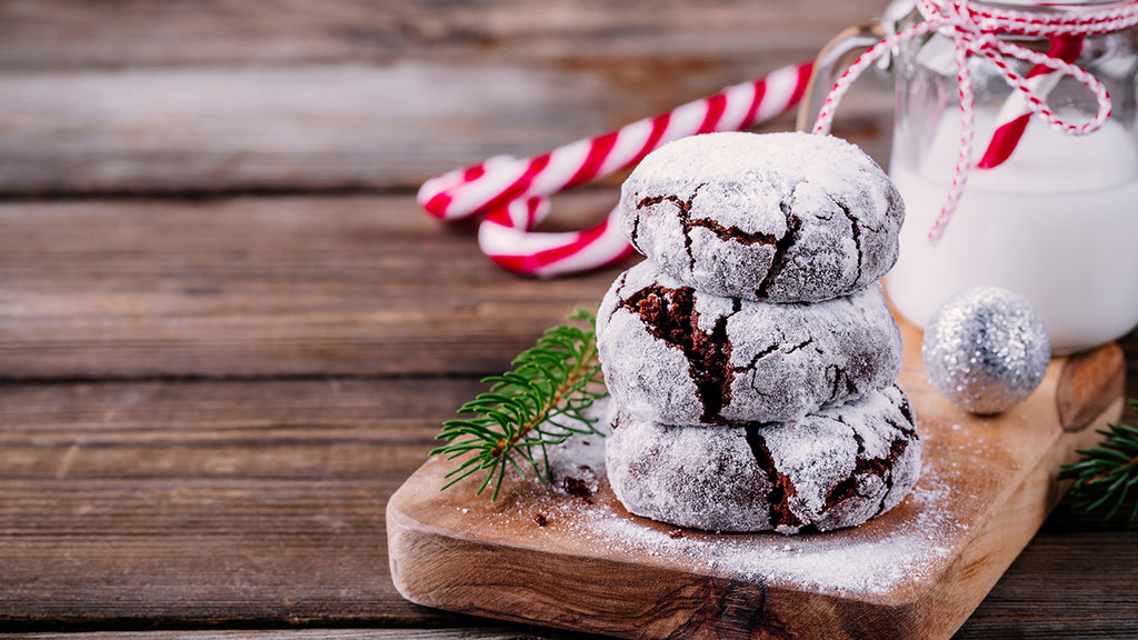 Scrumptious Chocolate Crinkle Cookies to Bake this Christmas