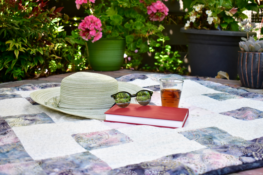 beach read book, summer books